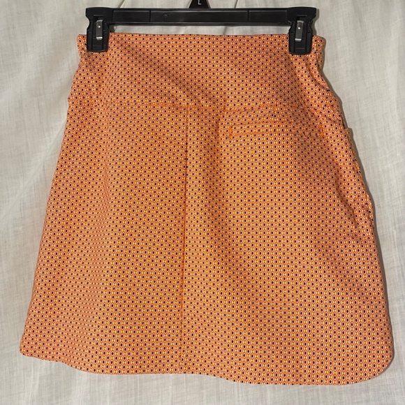 Lady Hagen Athletic Skirt. Orange and White  Built in Shorts. Pockets. XS - Picture 2 of 8